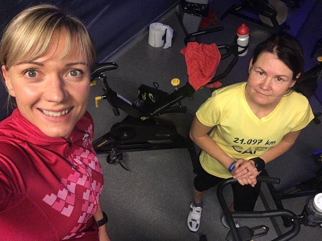 Kuva, jossa spinning pyora