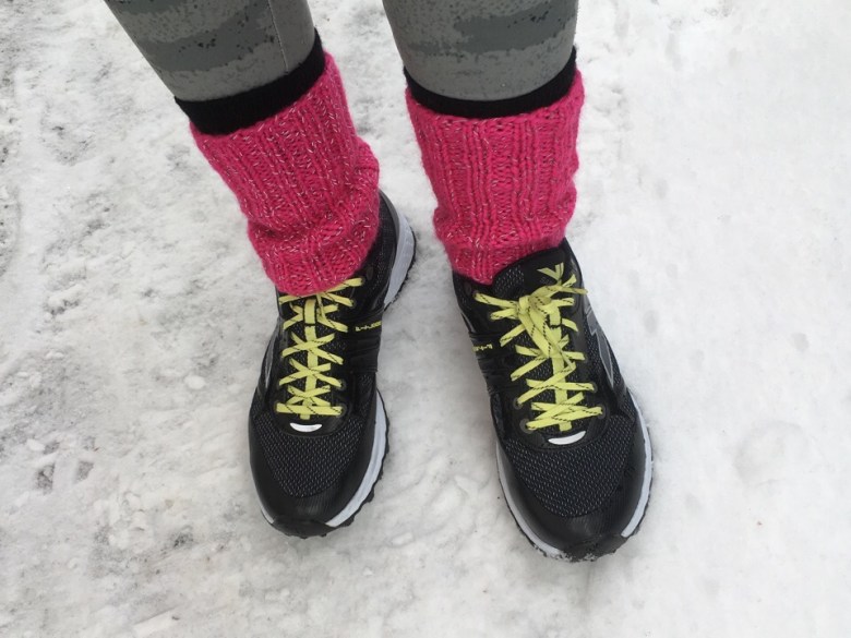 Kuva, jossa talvijuoksulenkkarit.