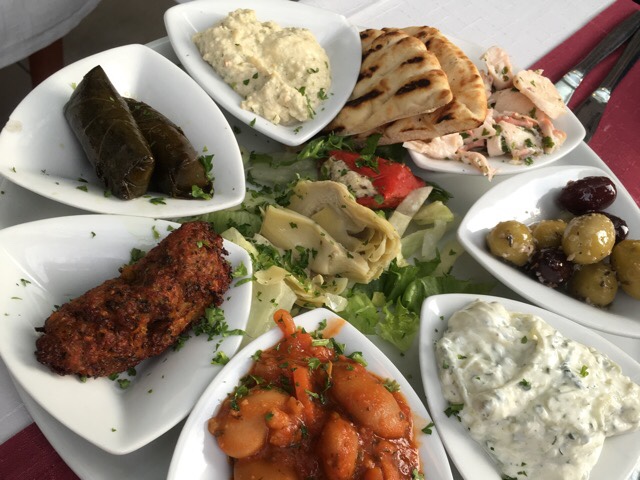 Kuva, jossa kreikkalainen meze