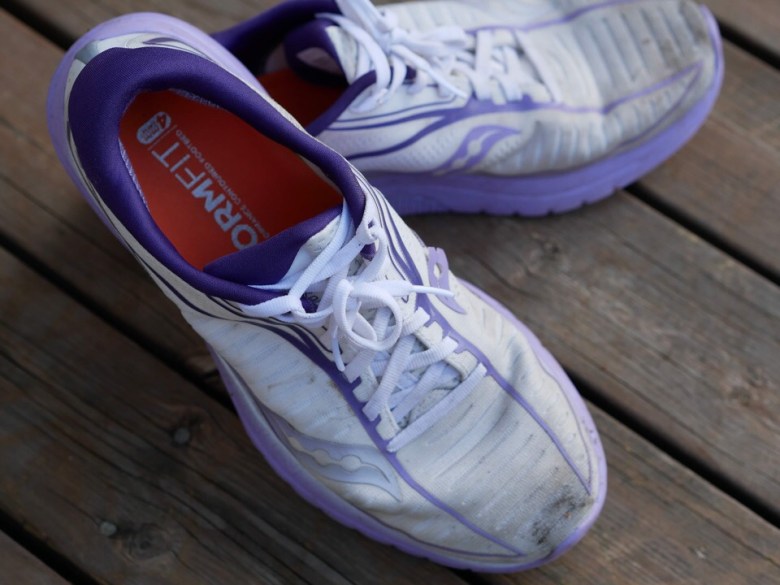 Kuva, jossa lukkonauhoitus maratonia varten.