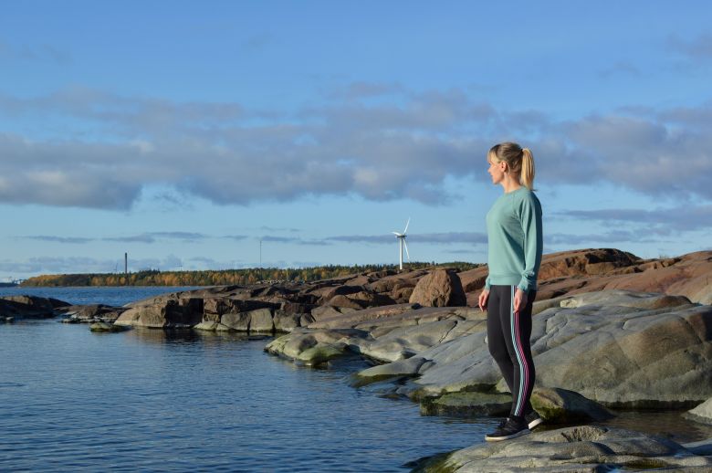 juoksija trikoot collegepaita