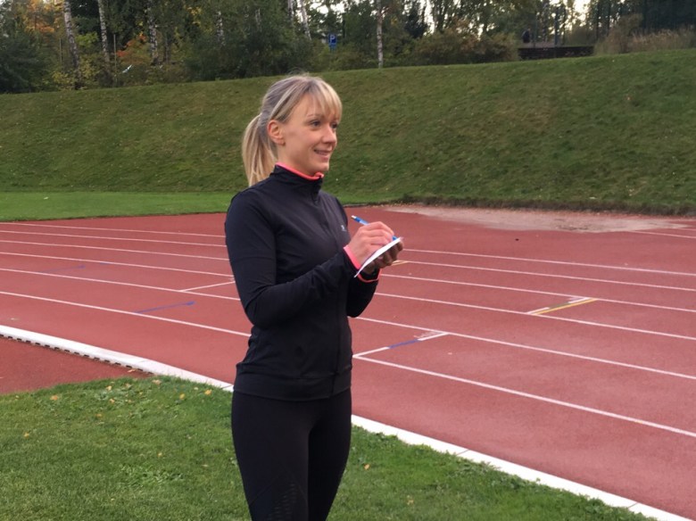 avustajana treeneissa