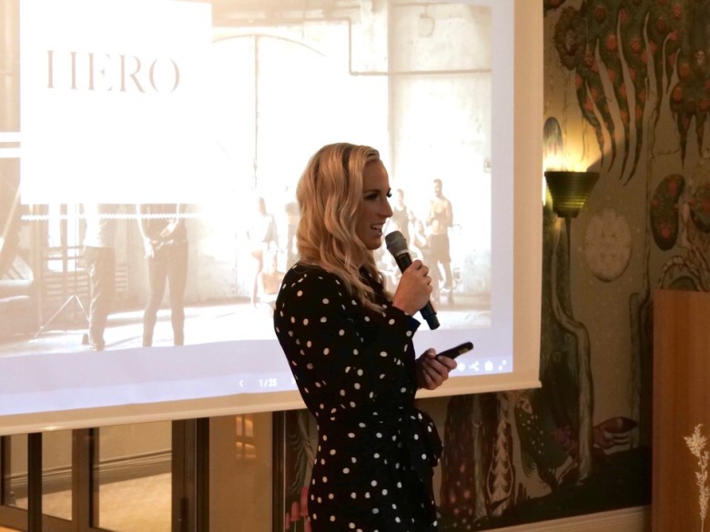 nanna karalahti pilkullinen mekko