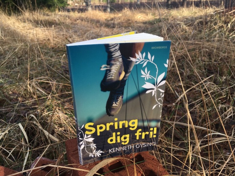 kirja-arvostelu ruotsinkielinen