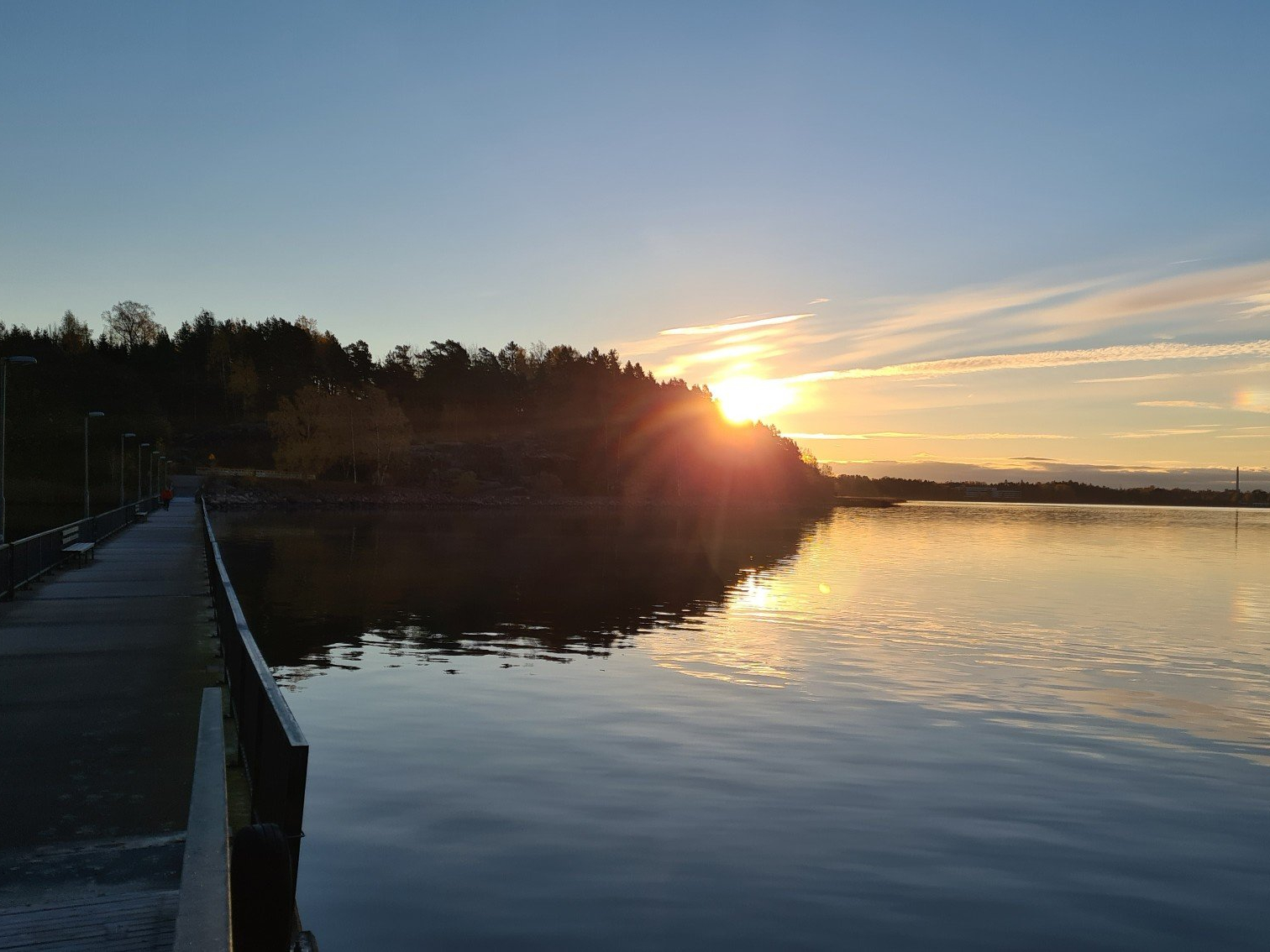 auringonnousu merella