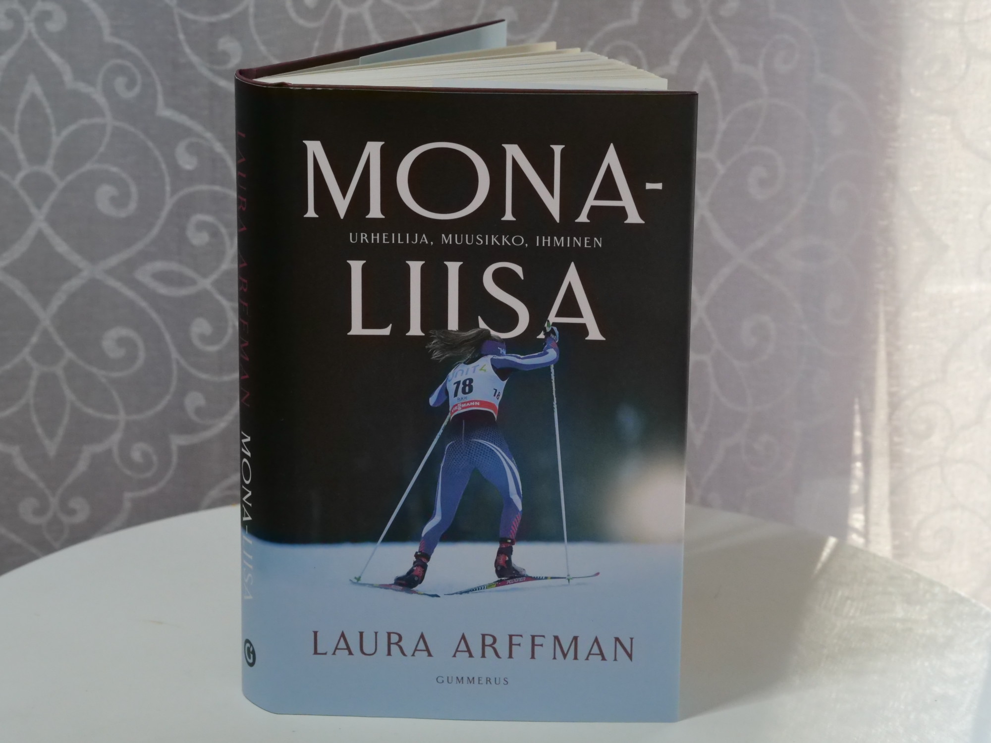 mona-liisa nousiainen kirja