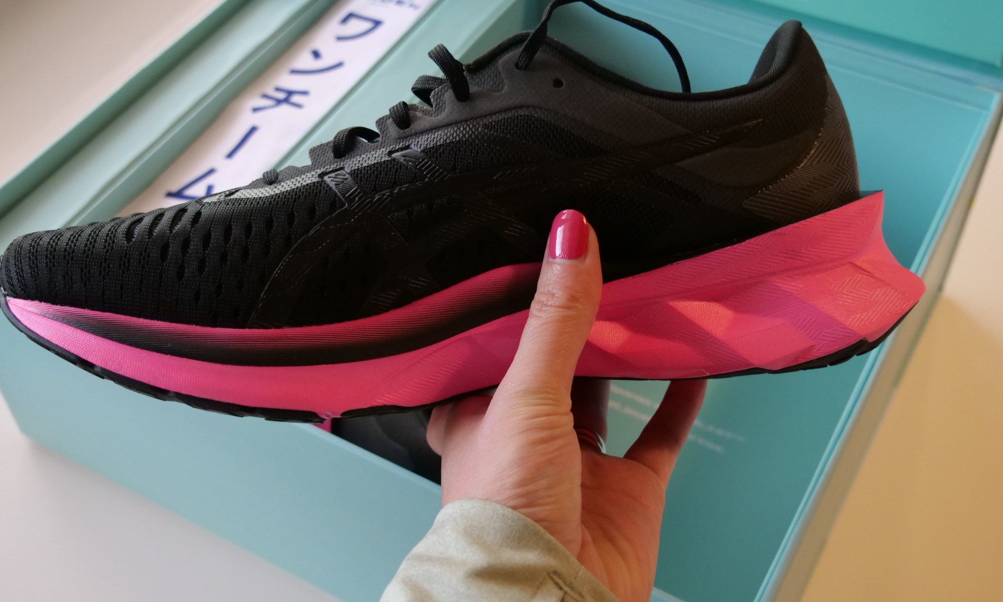 asics novablast arvostelu