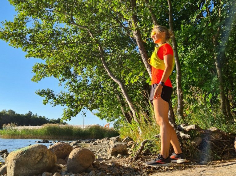 salomon adv skin 5 juomaliivi