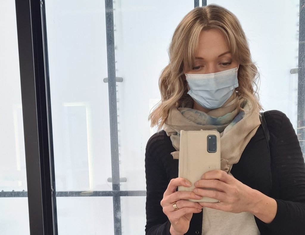 hiusten vaalennus kampaajalla