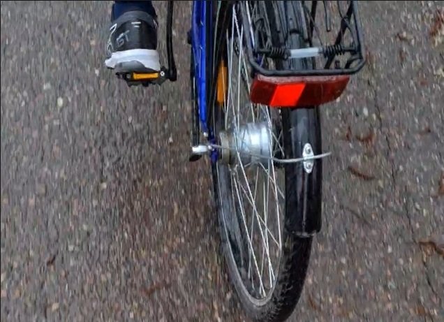 pyoran takaheijastin