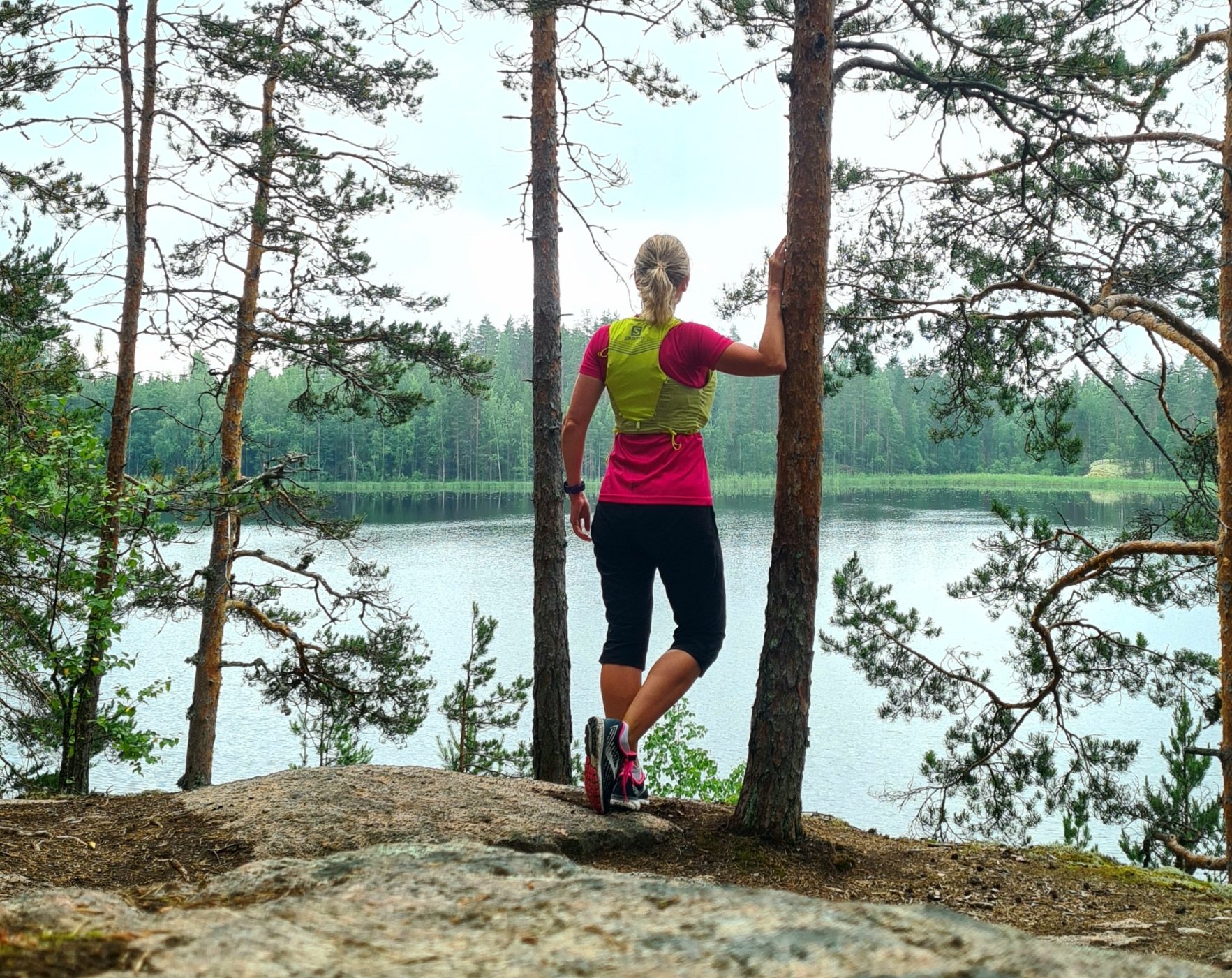 polkujuoksija juomaliivi