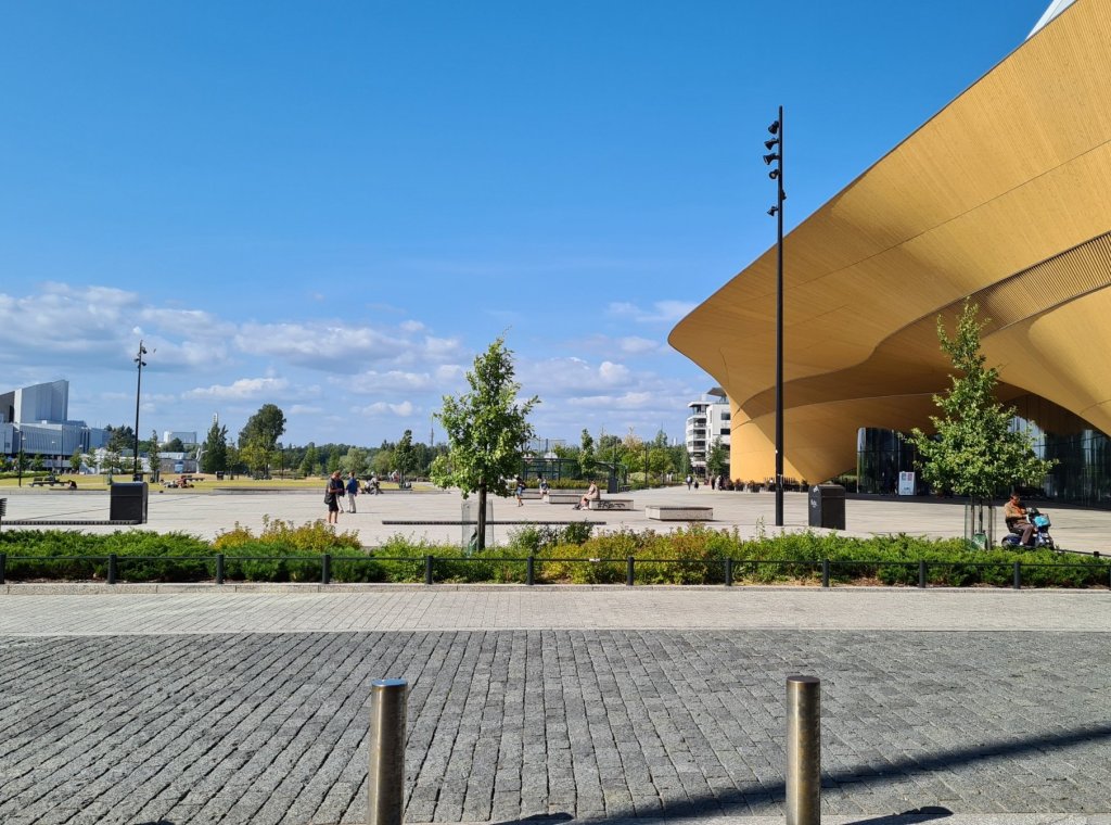 keskustakirjasto oodi helsingissa