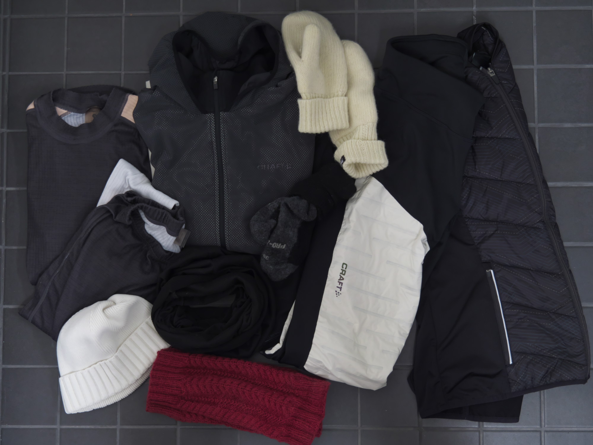 pakkasjuoksun varusteet