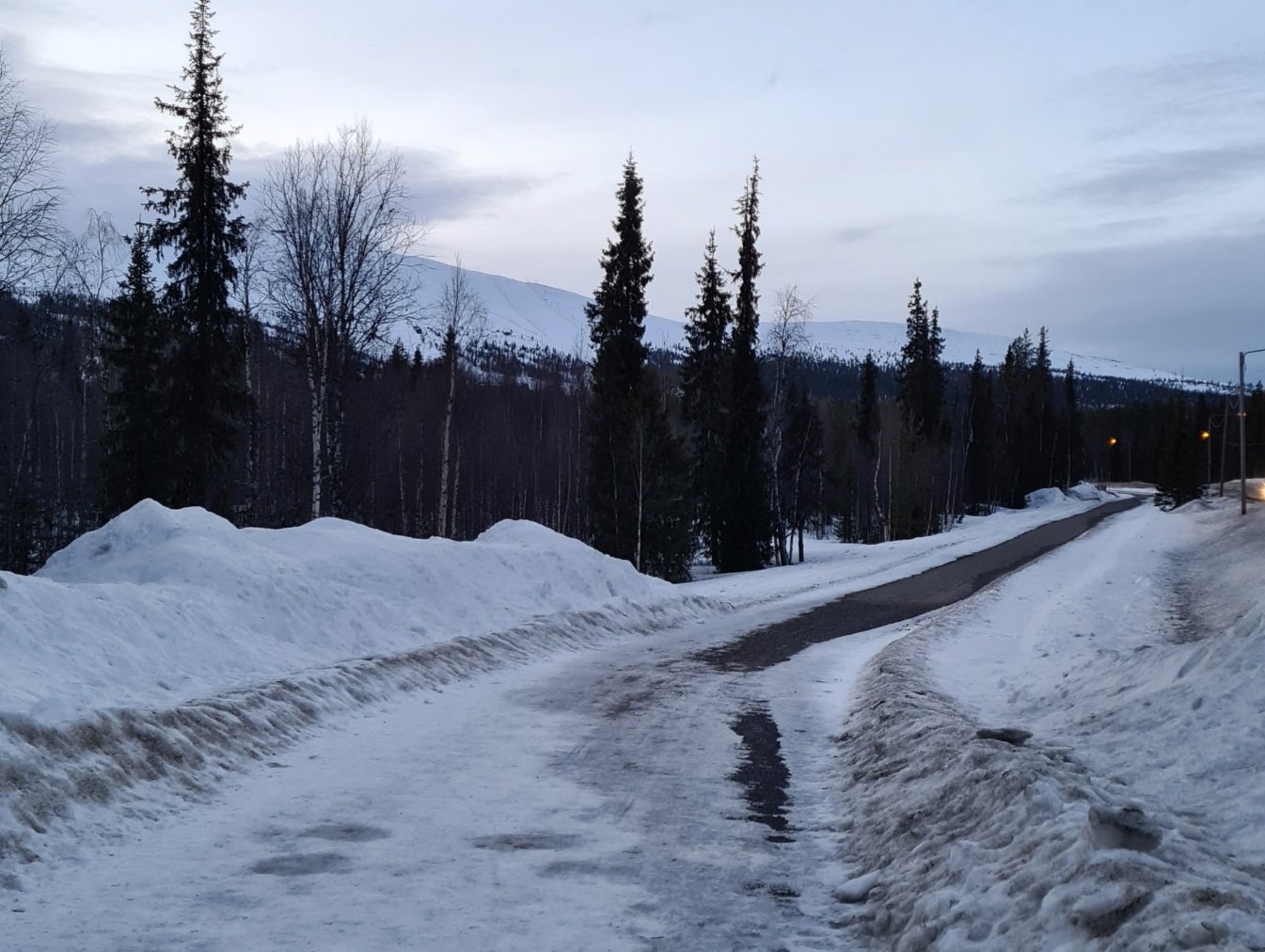 yllas talvella juoksu