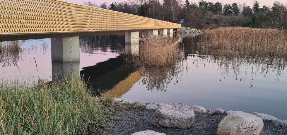 tarvon fillarisilta helsingin ja espoon rajalla