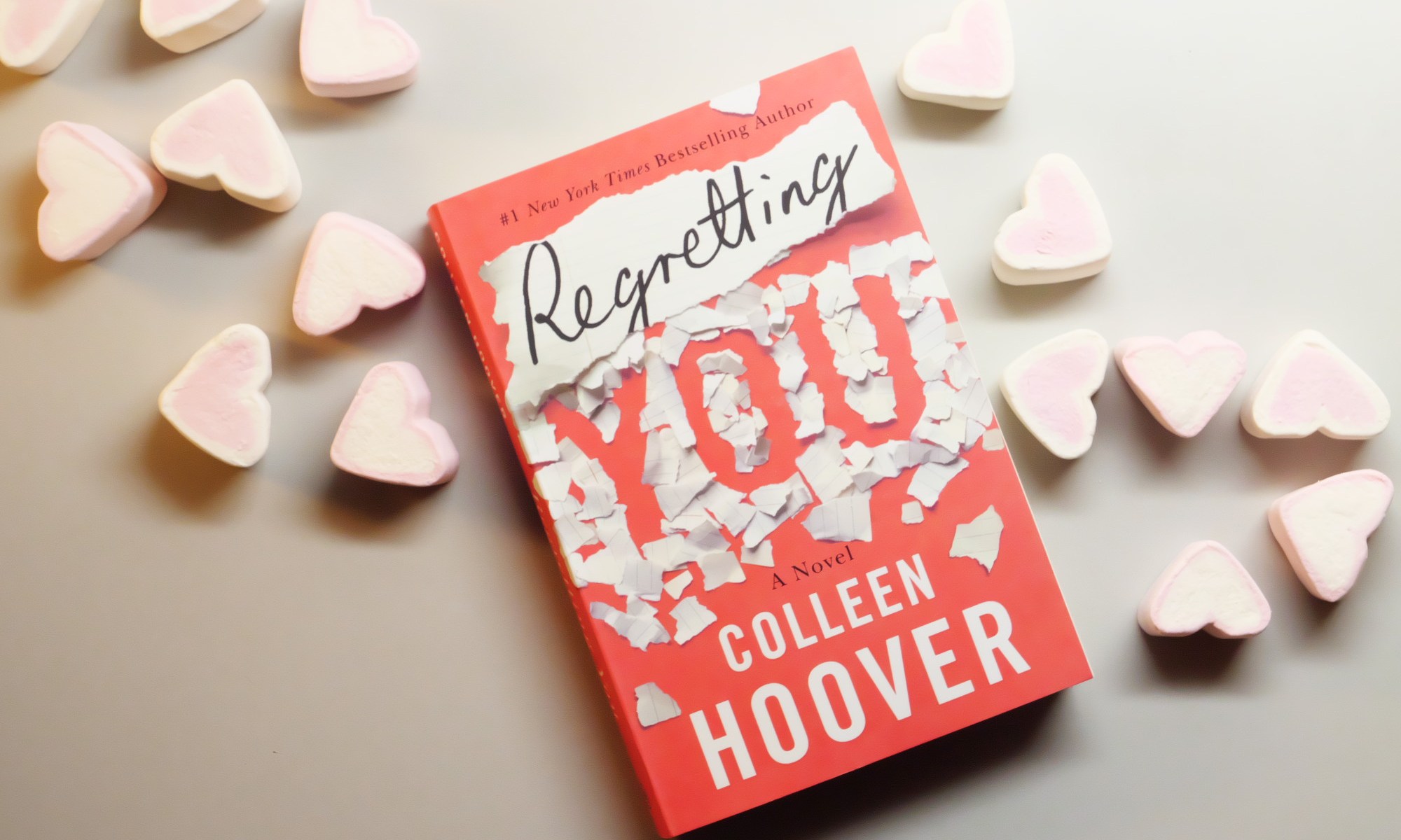 colleen hooverin menestyskirja