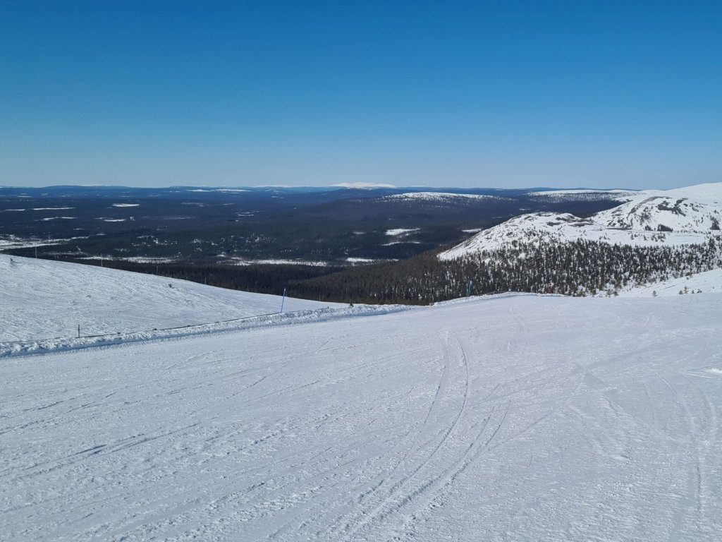 nakyma akaslompolon puolelle