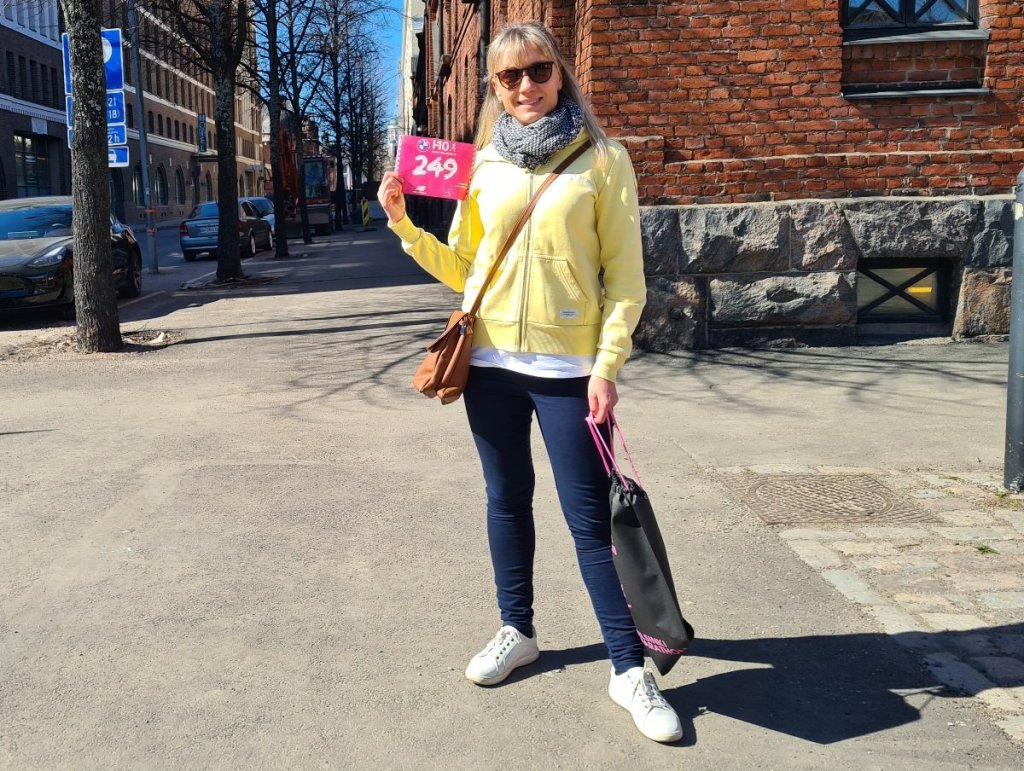 juoksina helsinki10 juoksunumeron kanssa