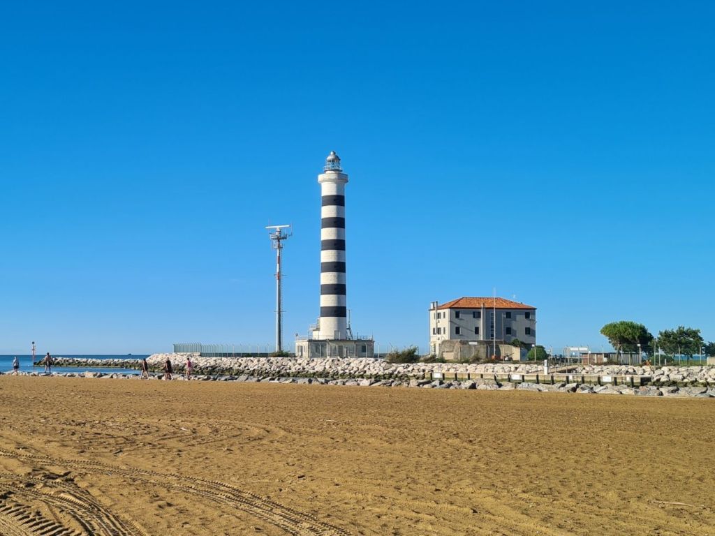 faro lido di jesolo