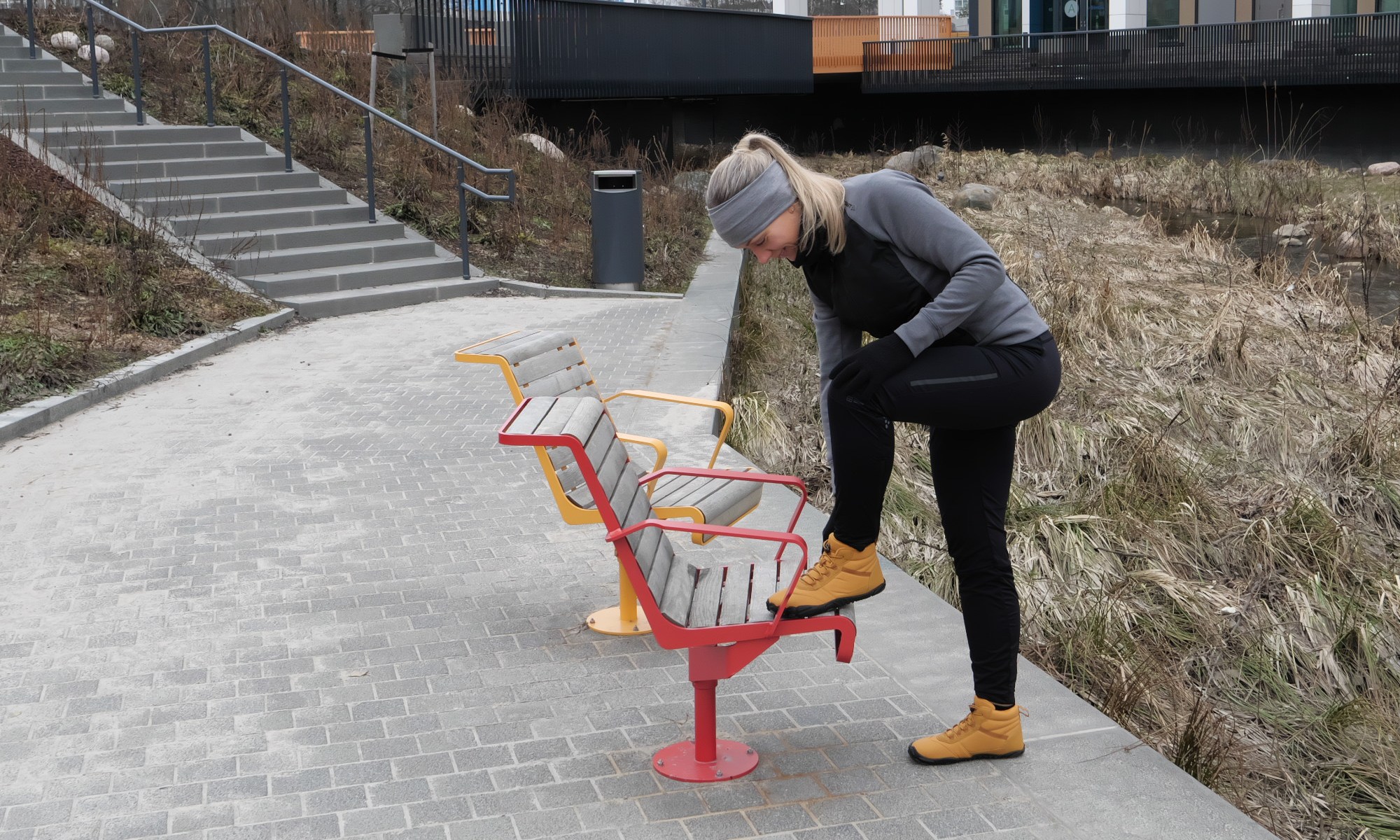 ulkoilija kaupunkiymparistossa